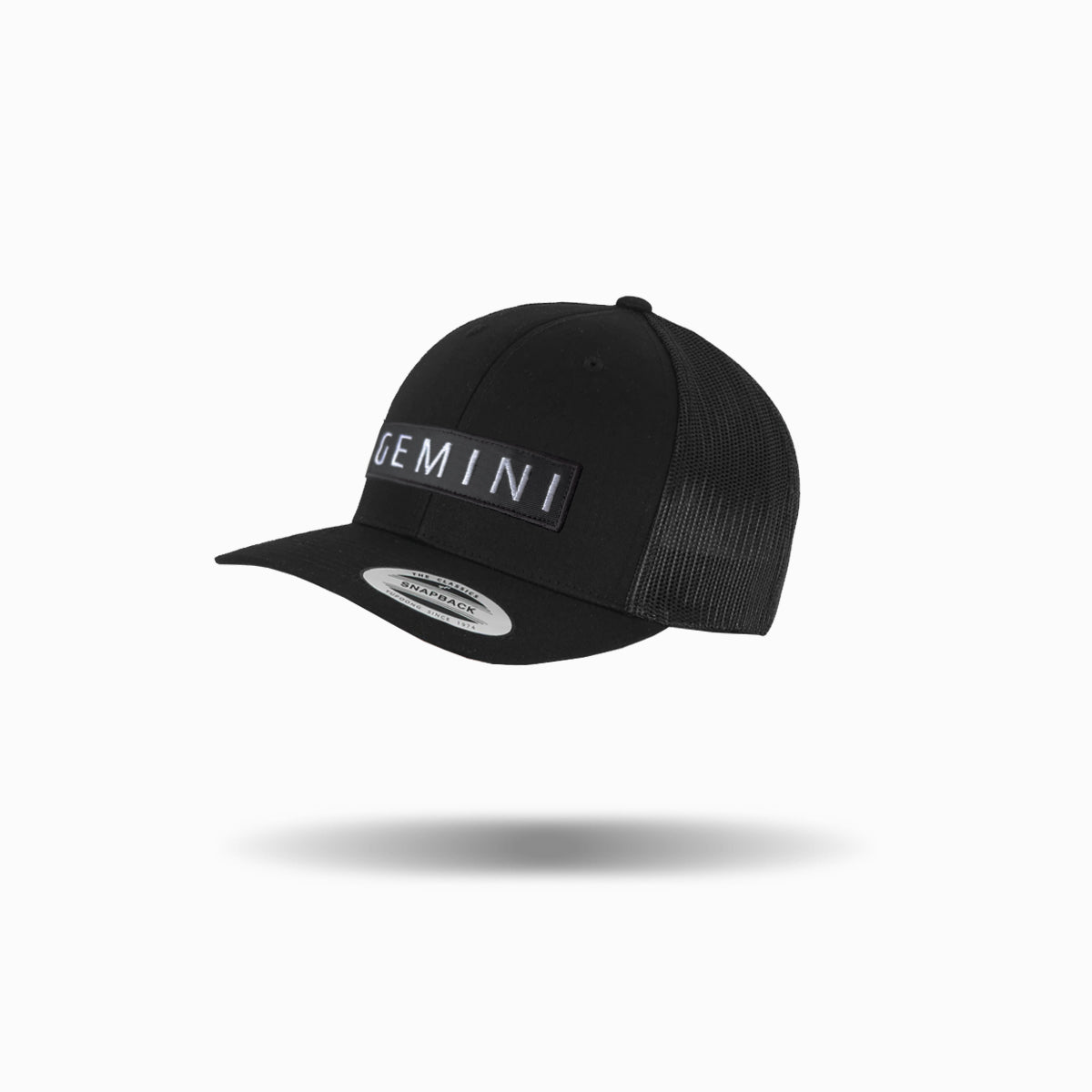 Compra ya la gorra Trucker GEMINI negra con malla. Fresca, ligera y cómoda. Ideal para ciclistas que buscan estilo casual y funcionalidad.